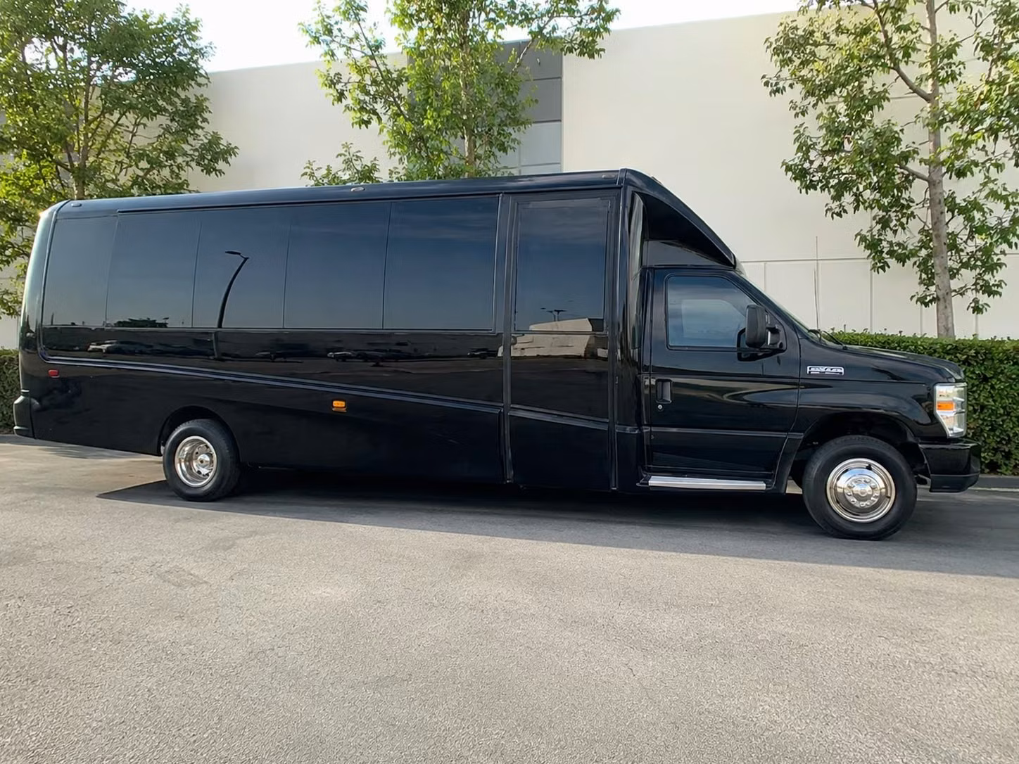 20 passenger minibus