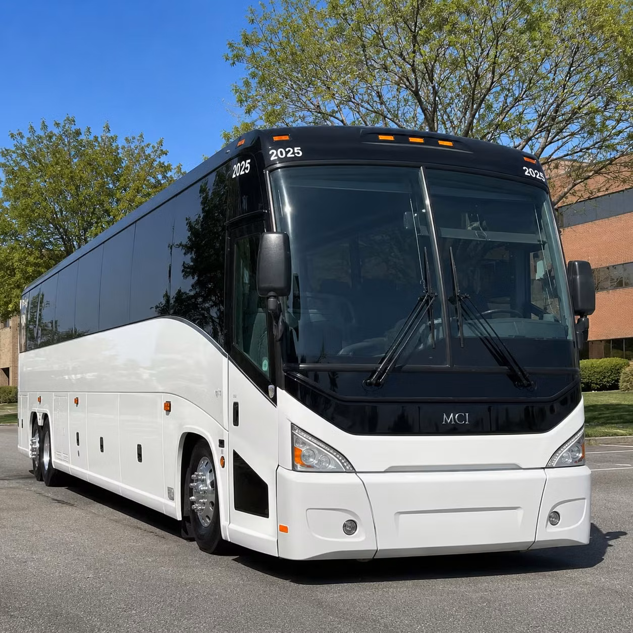 concert buses to toyota music factory and irving venues are easy to book from richardson