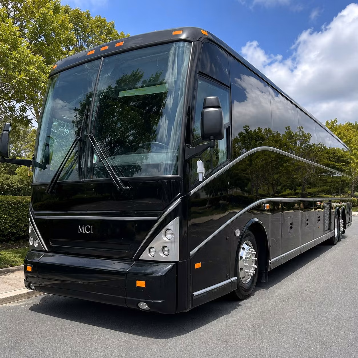 conference and convention bus rentals for richardson corporate groups