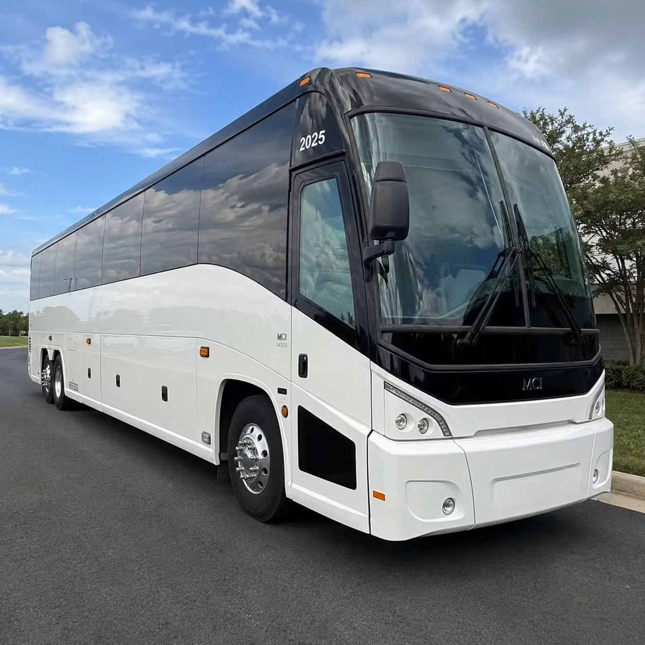 how trip distance and duration affect charter bus rental rates in richardson